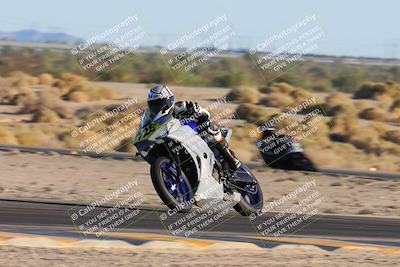 media/Oct-19-2024-CVMA (Sat) [[7df39c5a0d]]/Race 14-500-350 Supersport/